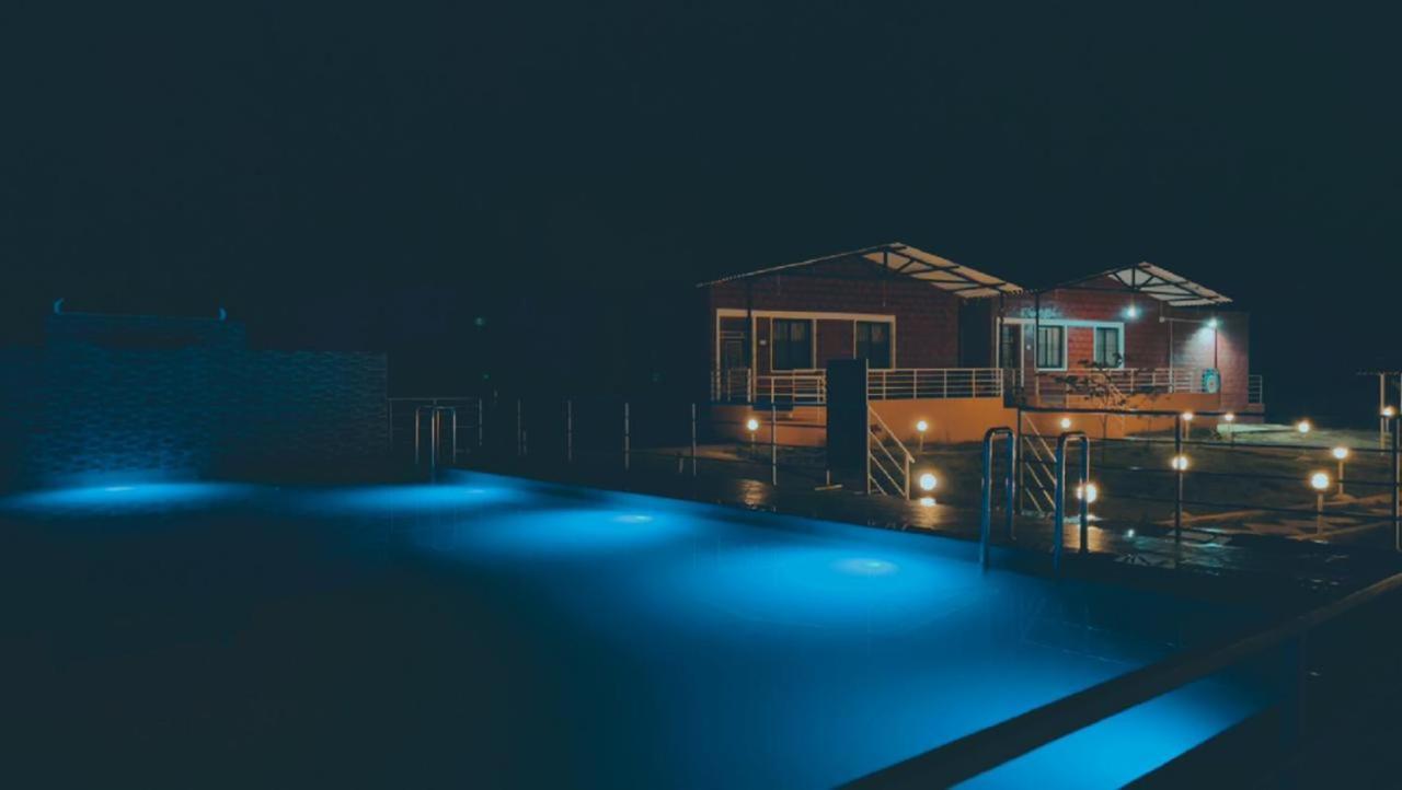 Dandeli Goldfinch Resort Kültér fotó